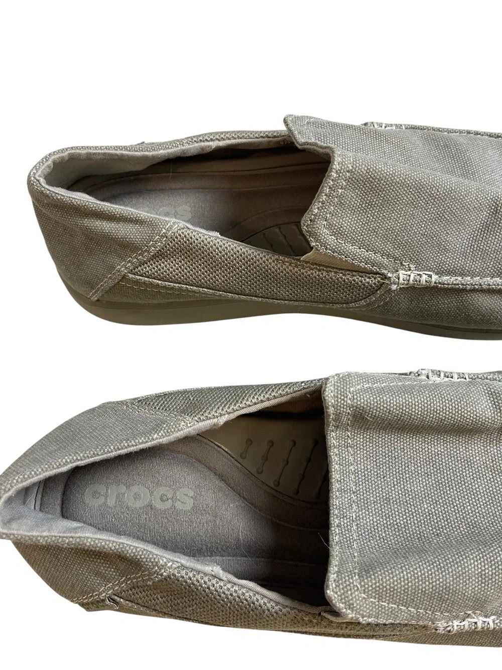 Men’s Crocs Loafers tan size 13